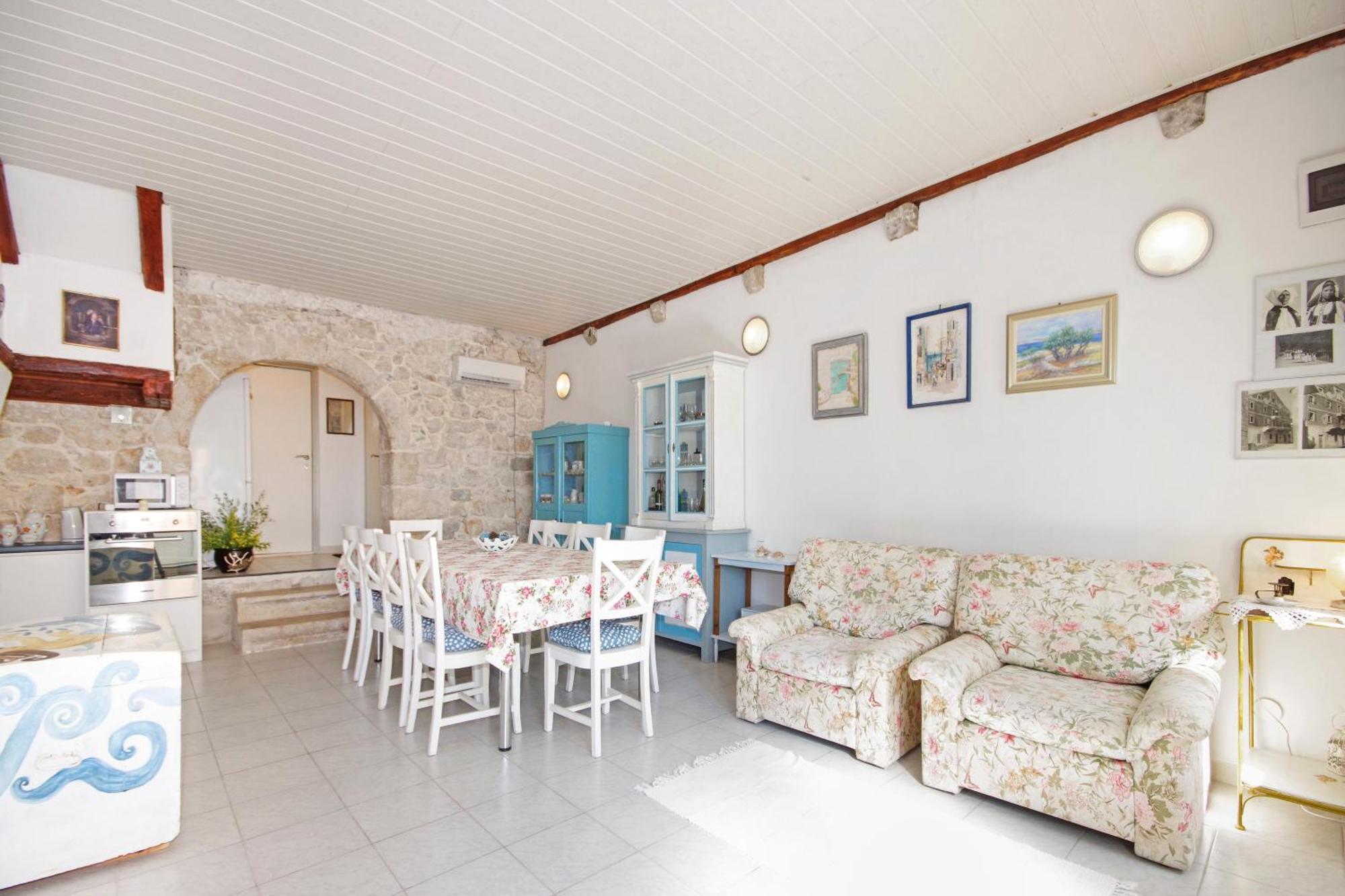 Villa Igrane Luaran gambar