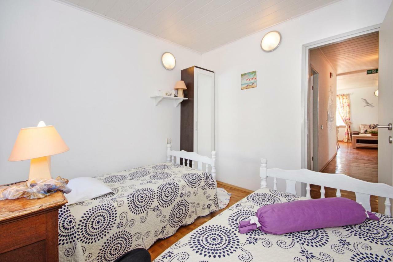 Villa Igrane Luaran gambar