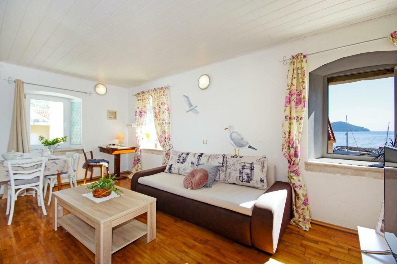 Villa Igrane Luaran gambar